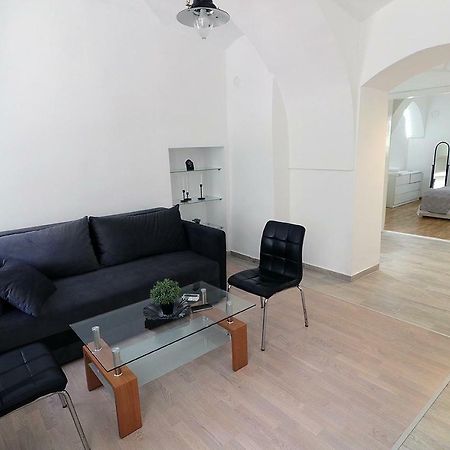 Apartman Tina Novi Sad Eksteriør billede